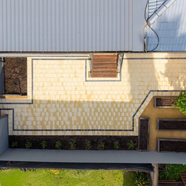 Havenbrick charcoal | Stradapave oatmeal Patio Paving | Southern Earth Landscaping2